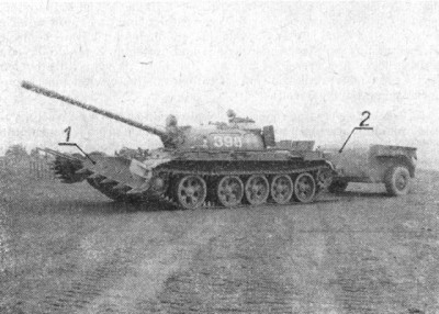 CZK - VO (výbušný odminovač) - Tank T-55 vybavený mechanickým vyorávačom a VO.