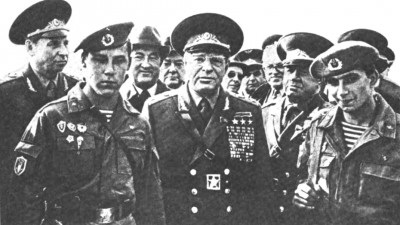 Ustinov, Dmitrij Fjodorovič - DF Ustinov na vojenském cvičení Západ-81.