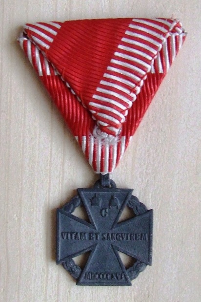 Karlov vojenský kríž - reverz [foto: Ivan Chudý]